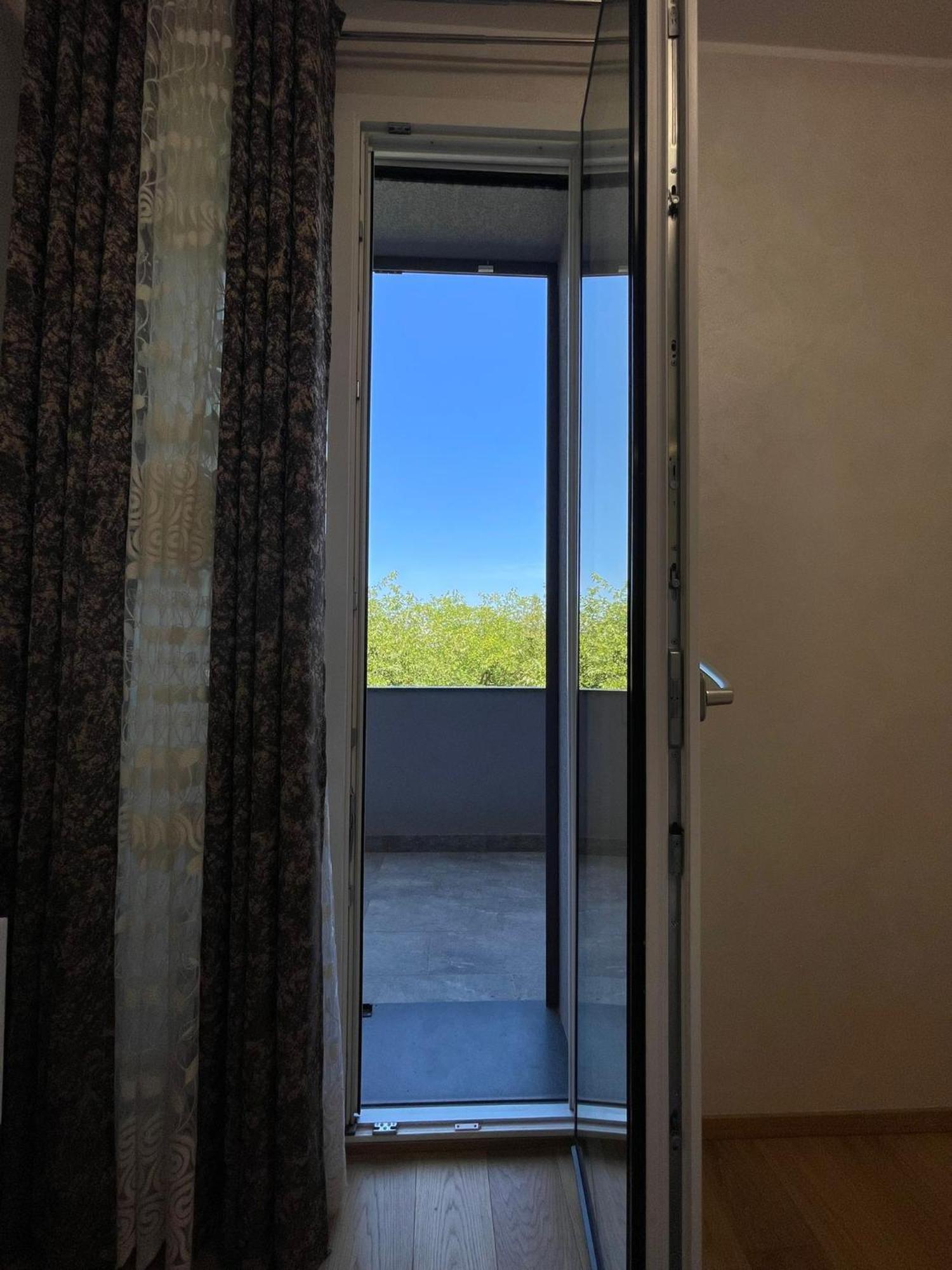 Casa Di Jo Hotel Empoli Luaran gambar