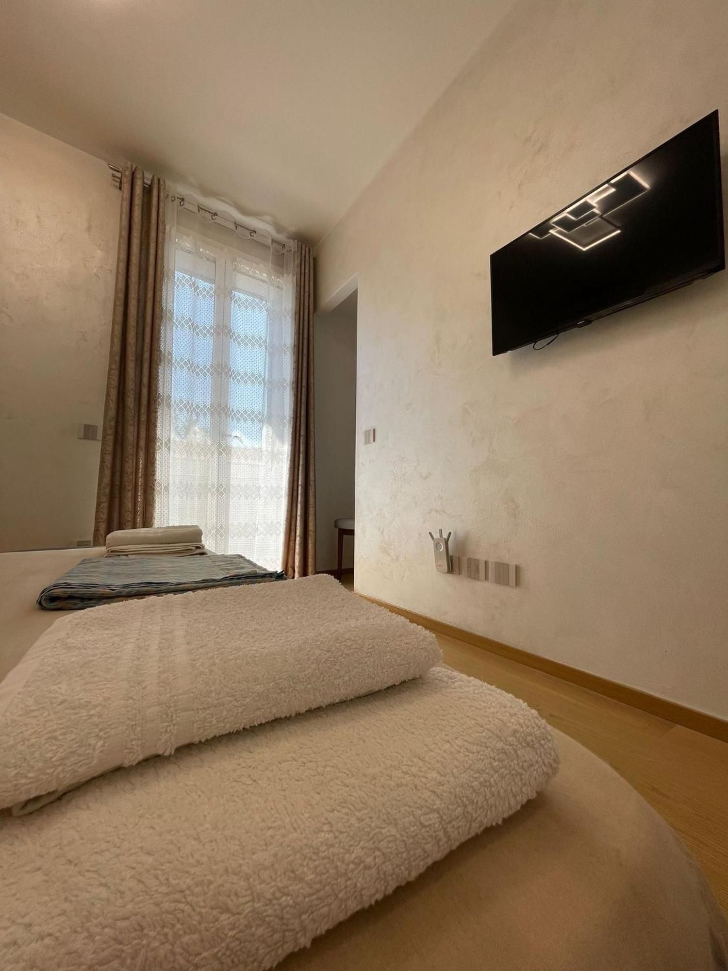 Casa Di Jo Hotel Empoli Luaran gambar